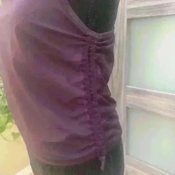 Athleta Hiit It Ruched Sides 1/4 Zip Agate Purple Size M - Picture 3 of 3